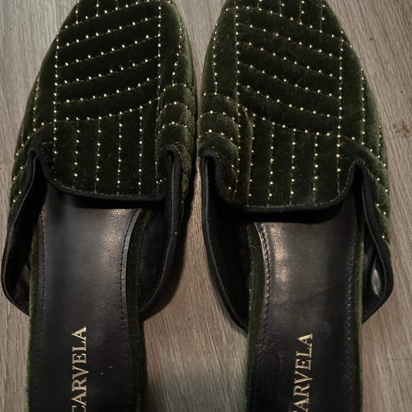 Carvela green studded mules size 38 (8) - Picture 1 of 3